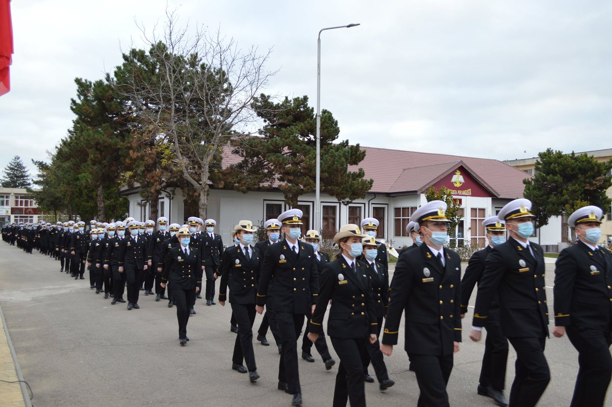 MApNRomania's tweet photo. Academia Navală „Mircea cel Bătrân” marchează azi, împlinirea a 149 de ani de învățământ românesc de marină.
Bazele instituției de învățământ au fost puse la data de 17 noiembrie 1872 prin Decizia Ministerului de Război nr.15, care stabilea înființarea la Galați a Școlii Flotilei https://t.co/bQ2lFzpO5G