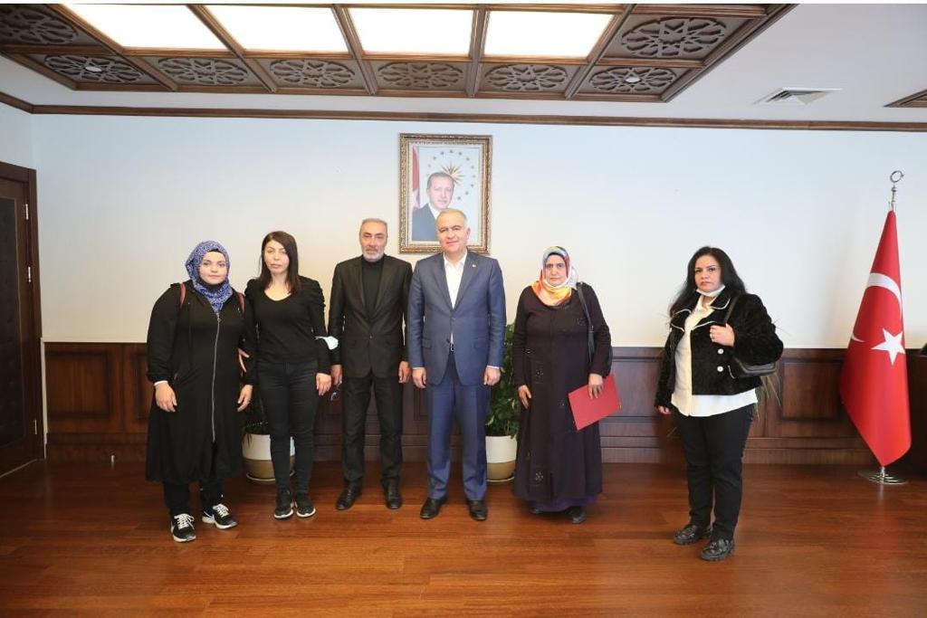 Sayın Aile Bakanı Y. İsmail Ergüneş bey'e  15 bin imza ve Dilekçelerimizi sunduk.
Aile Konularına bu kadar hassasiyet gösterdiği için kendisine teşekkür ederiz
<a href="/ismailerguness/">Av. İsmail ERGÜNEŞ</a>
<a href="/Arzu55351957/">Arzu Kılıç</a>
<a href="/Aysealt45646875/">Aysealtuntas 62 84 iptal edilmeli</a>
<a href="/alpturk__/">Deli Dumrul 🇹🇷 🇵🇸 ☝️</a>
@asiyeyldrm06