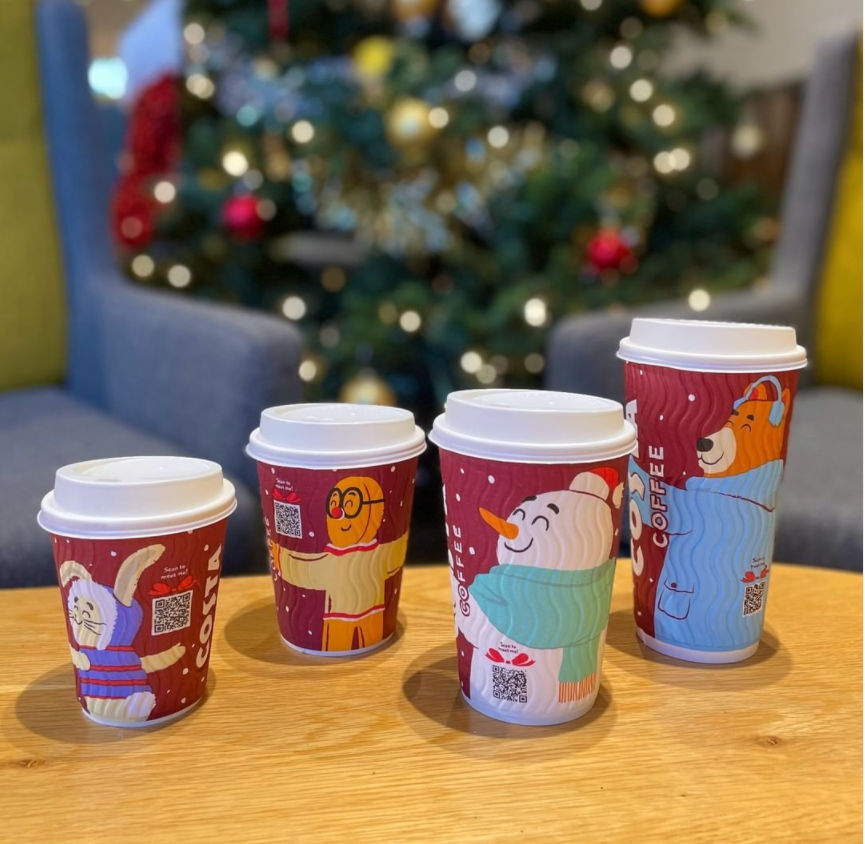 edenhighwycombe's tweet photo. Christmas is officially in the air at @CostaCoffee This year's Christmas cups are so adorable! 😍
Don't forget to scan the QR code for an extra surprise! ⛄
#Christmas2021 #CoffeeLovers #FestiveSeason #coffeeshopsnearme #Eden #HighWycombe https://t.co/o4rjOc02M8