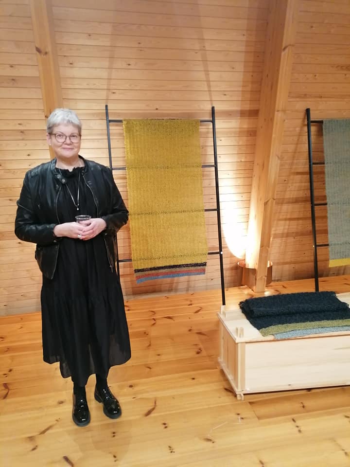 taidekappeli's tweet photo. #TurkuArt Afterwork Taidekappelissa to 18.11. 16-20! Esillä Mervi Vuolaksen Memento mori -tekstiilitaidenäyttely. Taiteilija paikalla 16-18. Klo 18 Suomen ekumeenisen neuvoston pääsihteeri Mayvor Wärn-Ranckenin esitelmä ja iltahartaus. Vapaa pääsy, kahvio https://t.co/ncGB4TKsdn https://t.co/nTFiLhNjWp