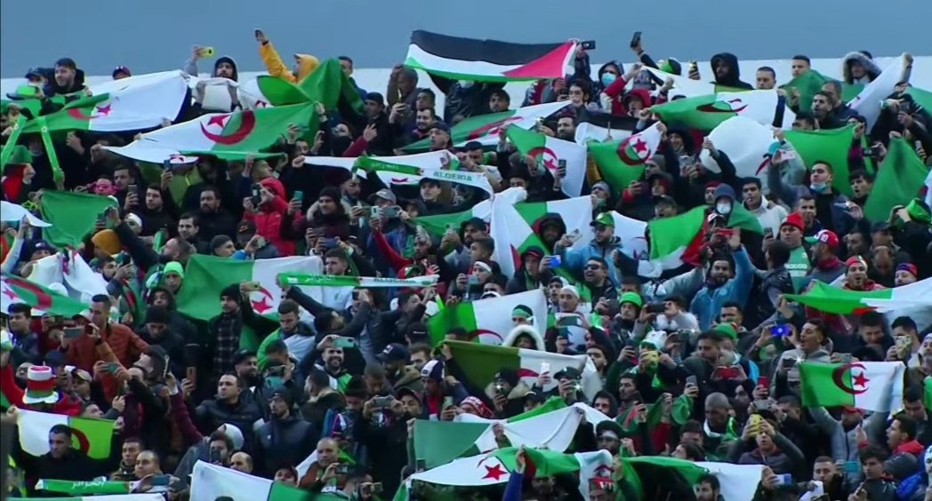 AblamGnamesso's tweet photo. Le public sportif algérien fait un mea-culpa et félicite les Étalons
Ce ne sont que de belles paroles.
Réactions des algériens à la fin du match Algérie 2-2 Burkina Faso.
Détails https://t.co/TDAWQ4ebqr
#Sportdrome #WCQ2022 #Qatar2022 #FIFAWCQ2022 #WCQ #WCQualifiers2022 https://t.co/ZAokiVmy0T