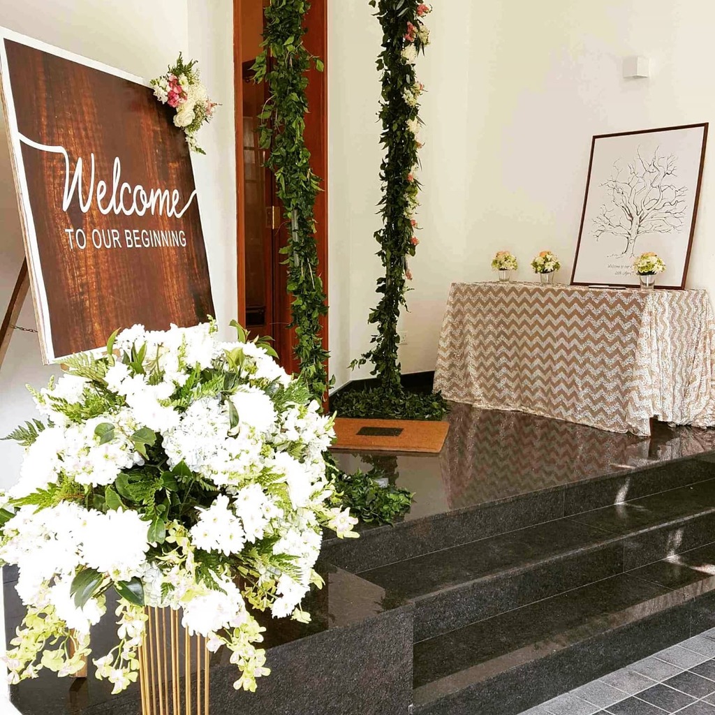 EventzNTrendz's tweet photo. "House Weddings"
Wedding Planner @eventzntrendz 
#Wedding #Homewedding #Housewedding #Housefunction #Weddingdecor #Weddingdecoration #Entrancedecor #Entrancedecoration #Welcomeboard #Flowerdecor #Flowerdecoration #Flowerarrangement #Asianwedding #Srilank… https://t.co/7VgtWXZx4p https://t.co/ys6mJoMP0o