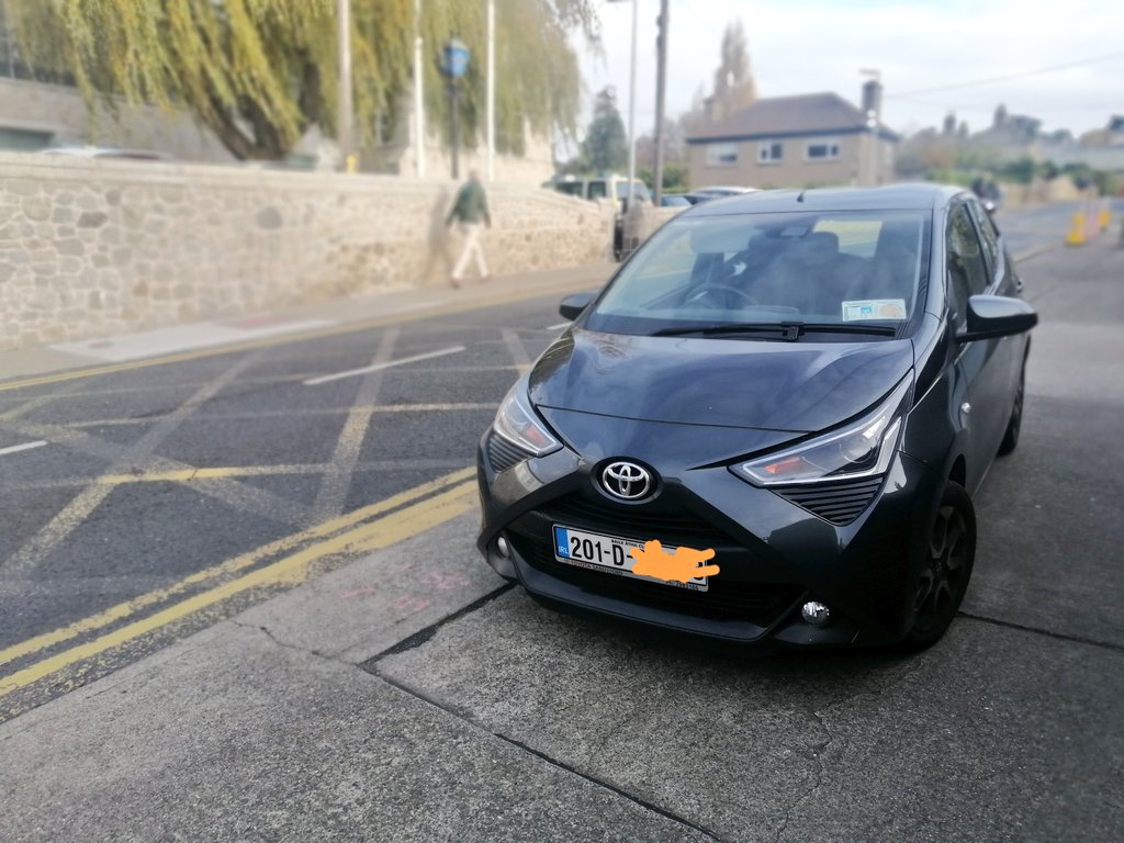 Please don't park on the footpaths in Dundrum. Especially near the gates of <a href="/HCDundrum/">Holy Cross School</a> National School. #ClearOurPaths <a href="/GardaTraffic/">An Garda Síochána</a>
<a href="/RSAIreland/">RSA Ireland</a> @NCBI_sightloss <a href="/AccessForAll7/">Access For All Ireland</a> @HHumphreysFG <a href="/Lettiemccarthy/">Lettie Mc Carthy</a>
<a href="/GraingerAnna/">⚘️Cllr Anna Grainger PC - Dundrum LEA 🇮🇪 🇺🇦</a> 
<a href="/josephamadigan/">Josepha Madigan ⚖️✨</a>
<a href="/cathmartingreen/">Catherine Martin</a>