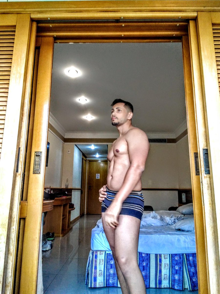 leandrostegani's tweet photo. #bomdia
#boralevantar começar mais esse dia abençoado #🙏
#moreno #wednesday #gym #consistência #fitness #disciplina #instagood #fit #meta #moda #displicina #workout #persistência #academia #o #foco #brazil #lifestyle #repost #deus #motivação #sejaopropósito #taquaritingasp https://t.co/AjTtgFTAVp