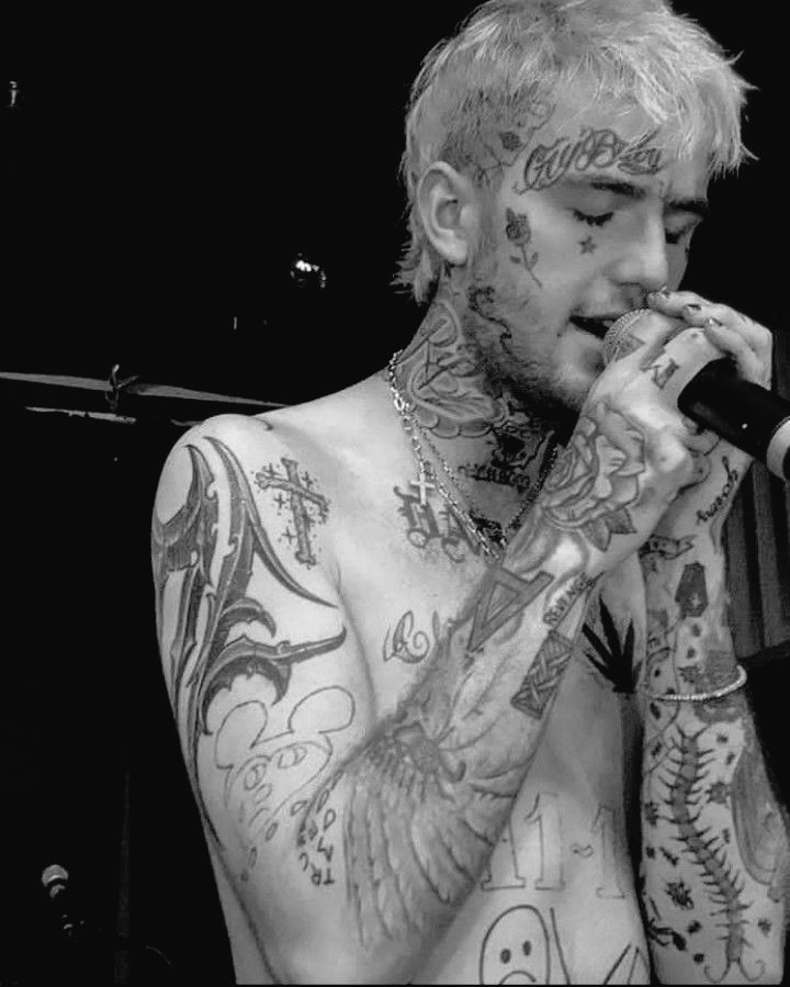 lilpeepcomfort's tweet photo. lil peep https://t.co/2SVLoESrnJ