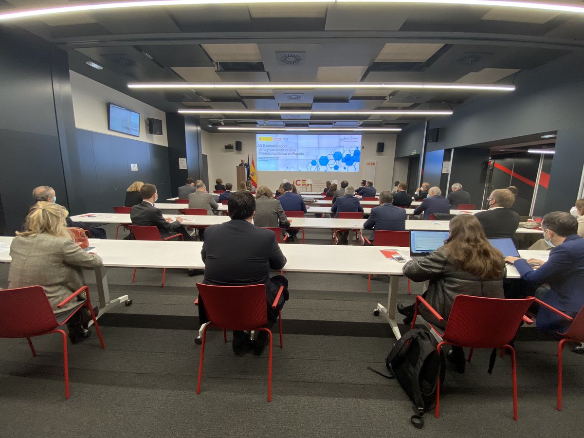 britchamberESP's tweet photo. Gracias a todos los que habéis hecho posible la presentación de nuestro VII Barómetro sobre #InversiónUKESP. Próximamente tendréis todos los datos del Barómetro en nuestra web. https://t.co/MEdvsvunRm