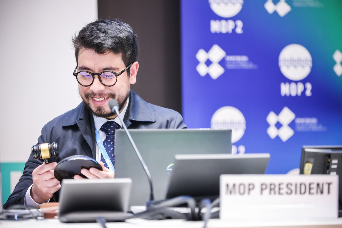 FCTCofficial's tweet photo. The #MOP2 ended today❗️

The meeting helped strengthen the implementation of the treaty on illicit trade in tobacco products.  

#ProtocolFightsIllicitTobaccoTrade
#ProtocolFightsCrime
#MOP2news

🔗https://t.co/7LdLeXi3eo https://t.co/5ZFVR40l6C