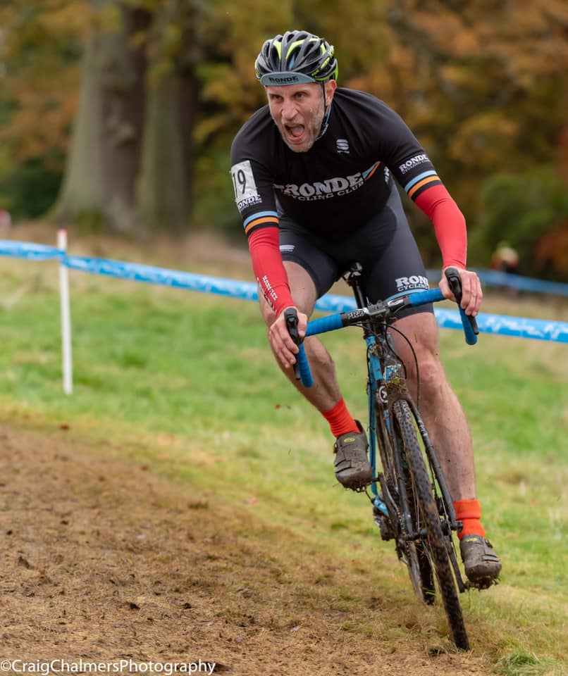 Rondecc's tweet photo. Ronde CC Goes Racing! At the long awaited Scottish Cyclocross Championships, Gavin finished 6th in the Senior Men's Elite race, Michaela was 11th in her category and 30th overall in the Women's field, Simon 33rd in the V40s, and Louis finished 28th Senior. https://t.co/bOrBtaXkGt