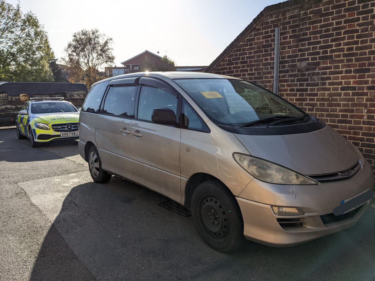 SurreyRoadCops's tweet image. This little beauty has been untaxed since August 2020!

The driver was stopped today in Weybridge and is enjoying an Autumnal walk after the vehicle was seized under #OpExcise.
