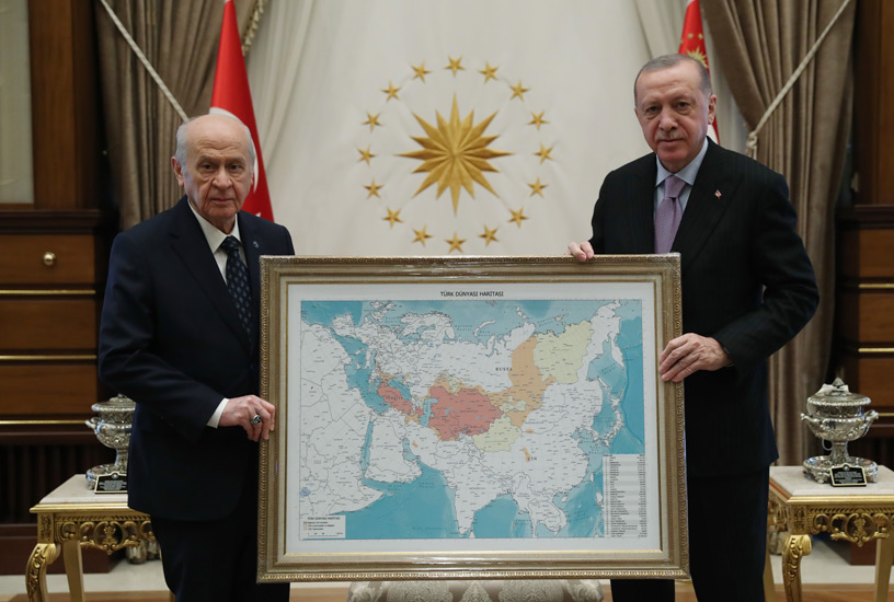 Genel Başkanımız Sayın Devlet BAHÇELİ, Cumhurbaşkanımız Sayın Recep Tayyip ERDOĞAN ile Cumhurbaşkanlığı Külliyesinde bir araya geldi.