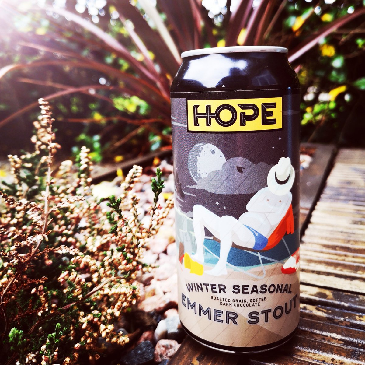 craftdirect's tweet photo. @HopeBeerDublin Winter Seasonal Emmer Stout with Roasted Grain, Coffee &amp; Dark Chocolate has landed and is available to order now in our New Arrivals section.

https://t.co/7xui68GKWR 

#craftbeerireland #irishcraftbeer #irishbrewery https://t.co/oZlQ7stAYe