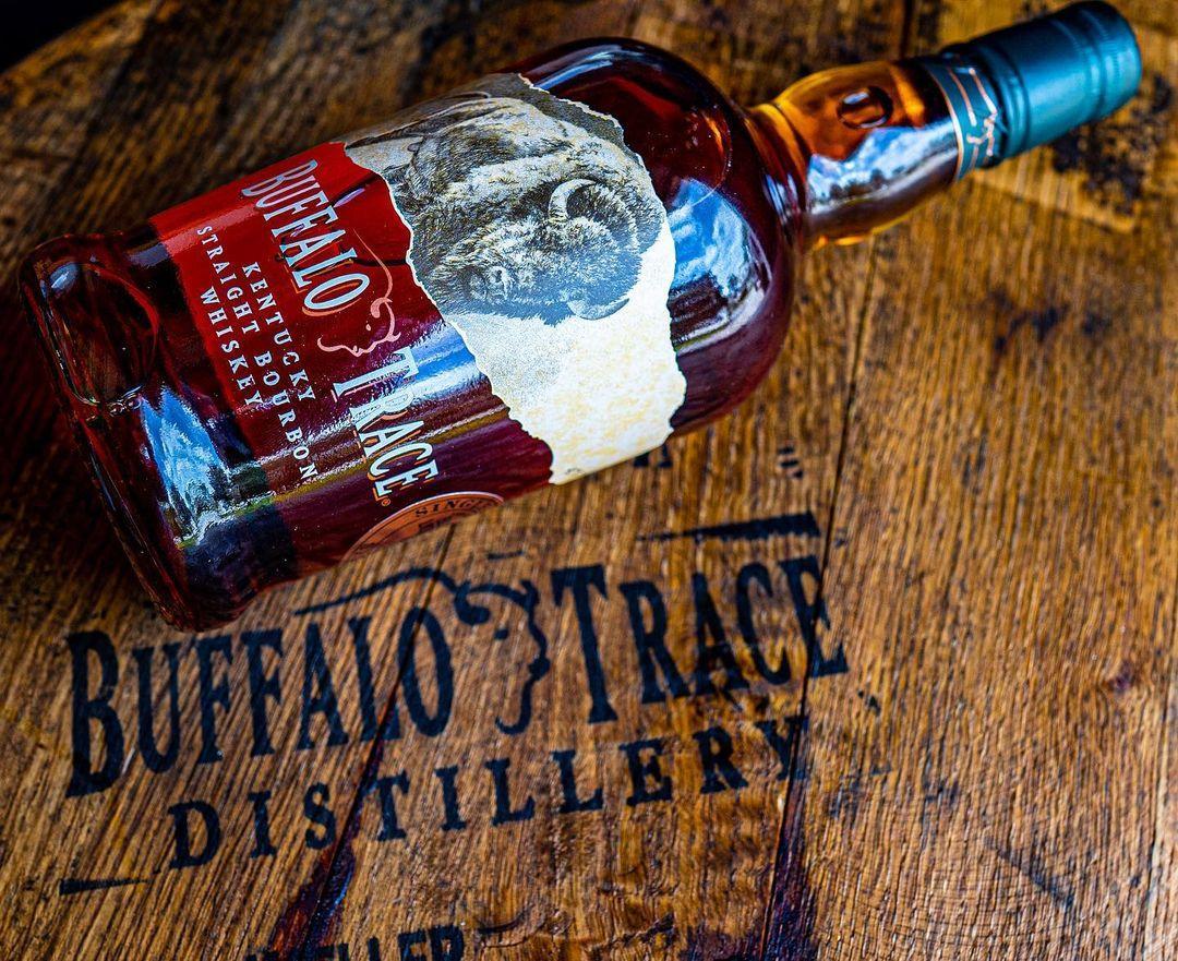 trace_india's tweet photo. Mighty fine is the mighty beast.
Picture Courtesy @buffalotrace
#buffalotrace #bourbon #whiskey #buffalotracedistillery #kentuckybourbon #themightybeast #bourbonwhisky #americanwhisky #whiskydram https://t.co/9lH4Nrkwyc