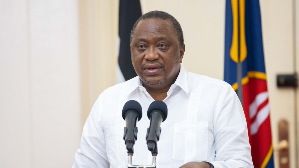 NationBreaking's tweet photo. PRESIDENT KENYATTA holds crisis meeting at State House with top Interior ministry officials and Prisons chiefs over Kamiti jail break. https://t.co/j5tHNzMKDF