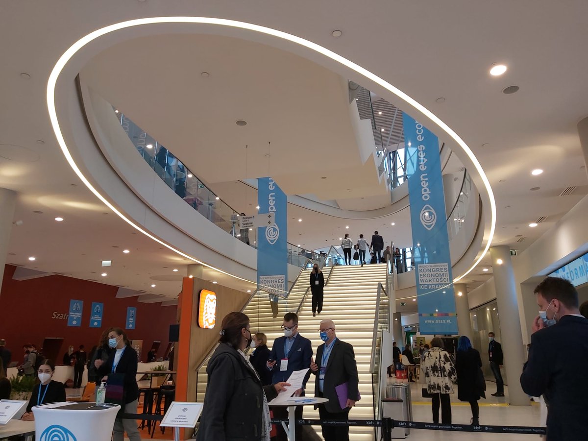 UNHABITAT_PLS's tweet photo. Happening today!
@RemySietchiping presentation on leveraging #integratedterritorialdevelopment during @OpenEyesEconomy Summit in #Poland 
@UNHABITAT #oees https://t.co/SSLuQEXkX3