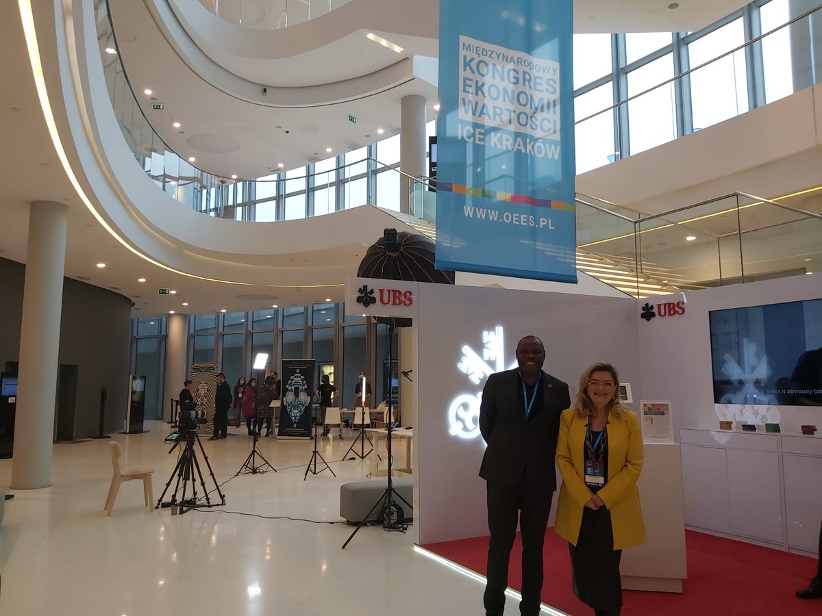 UNHABITAT_PLS's tweet photo. Happening today!
@RemySietchiping presentation on leveraging #integratedterritorialdevelopment during @OpenEyesEconomy Summit in #Poland 
@UNHABITAT #oees https://t.co/SSLuQEXkX3