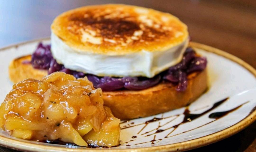 Who is in the mood for tapas ?

Doors open from 5pm and bookings can be made via our website
tapastapas.co.uk