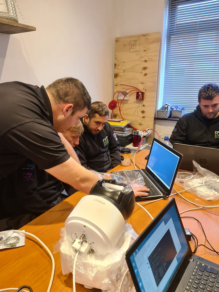 CfsSystems's tweet photo. The engineers have been putting some serious graft in this year, but still squeezing in the training days 💪 
This weeks subject CCTV with @HanwhaTechEU and @HIKVISIONUK well done lads👏 https://t.co/Q5NML2B2hM