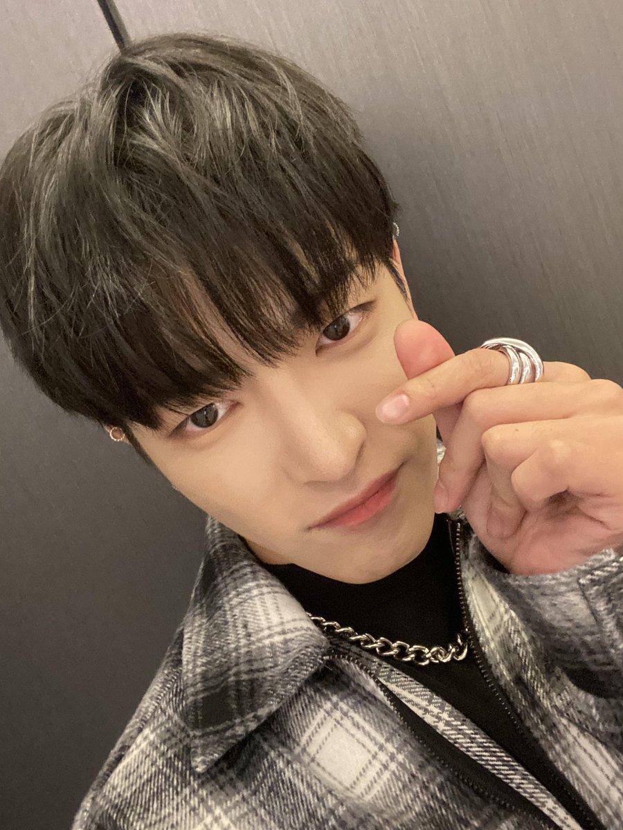 1024zone's tweet photo. [💌] 211117 HJ https://t.co/eYhbHj1bDP