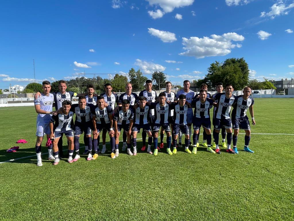 britezojeda19's tweet photo. Sacrificio,trabajo,humildad y sobre todas las cosas compromiso!! 🤜🤛😎 https://t.co/HIsmlgRlVF