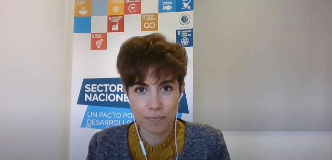 Nuestra directora de comunicación y RRII, <a href="/VanesaRguez/">Vanesa Rodríguez</a>, destaca tres grandes conclusiones de la jornada: la #EconomíaCircular es positiva para la economía, hay que hacer un esfuerzo para aplicarla grado a grado y se necesitan alianzas para hacer posible el cambio de modelo.