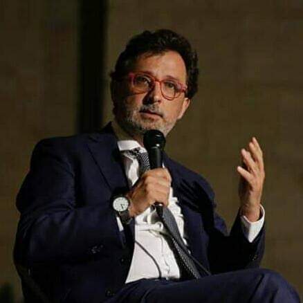 INL_gov's tweet photo. Vile aggressione agli Ispettori del lavoro di Taranto. Il Direttore #INL Bruno Giordano:
"Chi è riottoso  all’applicazione delle regole mal sopporta il nostro lavoro. Questo non solo non ci intimorisce, ma rafforza  la nostra determinazione a proseguire sulla strada intrapresa". https://t.co/mRZ9YqPq2L