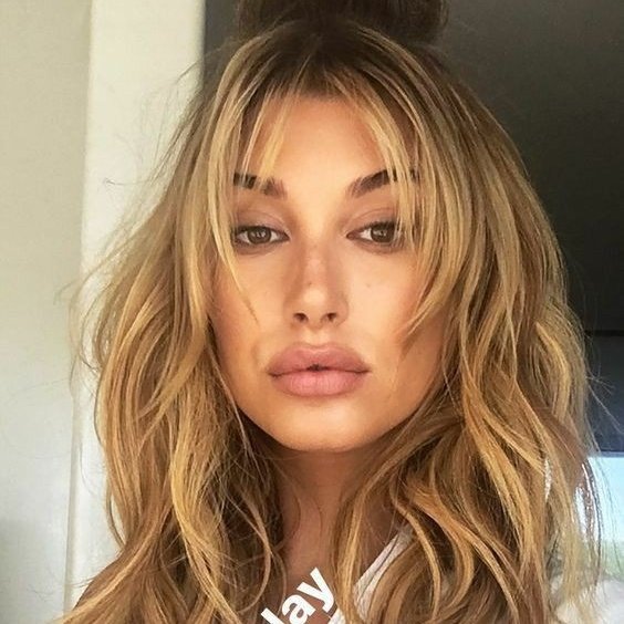 day five: favorite hairstyle #10DaysWithHailey

BANGS!!!!!!!!!