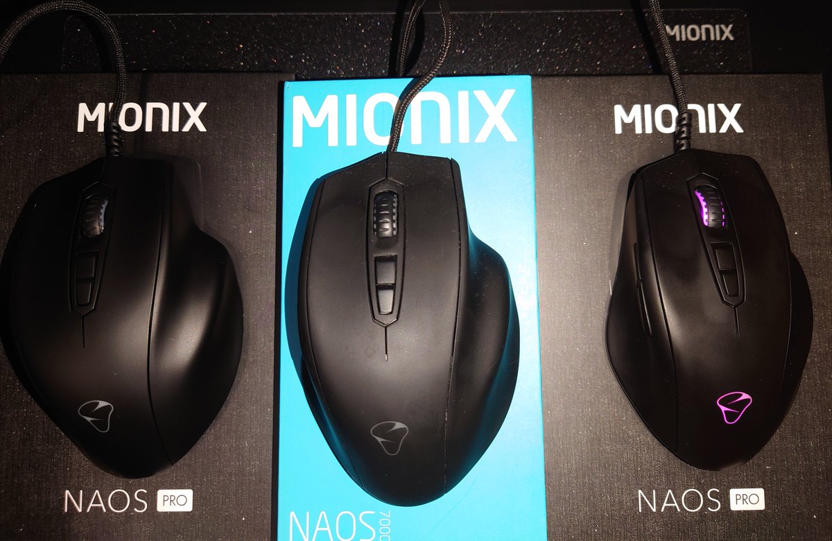 Yumemygachy's tweet photo. MIONIX（@MIONIX_Japan）さんのプレキャンに当選しまして、NAOS PROとALIOTHをいただきましたー！

先代のNAOS 7000から使ってて、今もPROを使ってるので、いただいたマウスは予備機にして現行機を使い倒します！
めちゃくちゃ手に馴染む形状なので、右利きかぶせ持ちユーザは一回使ってみてほしい https://t.co/n6angJ3Y6F
