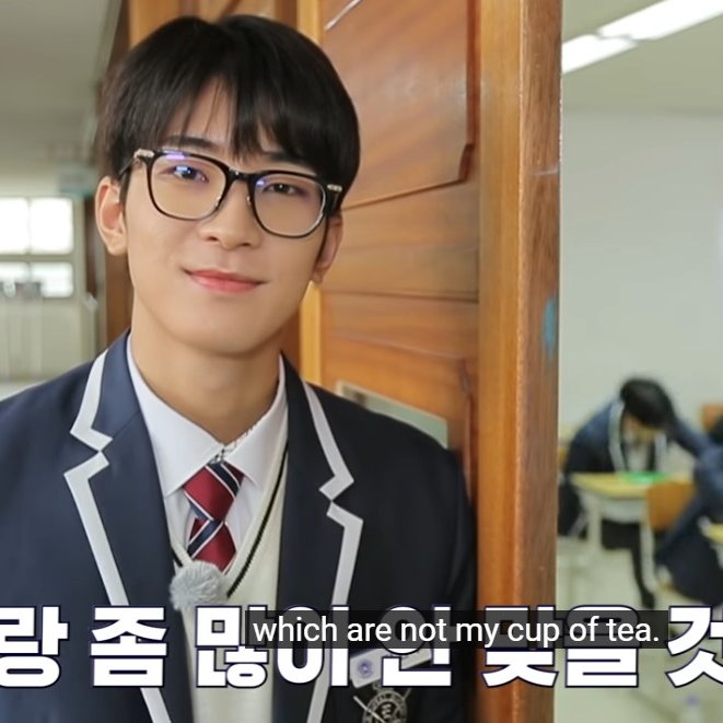 miwon17_ tweet picture