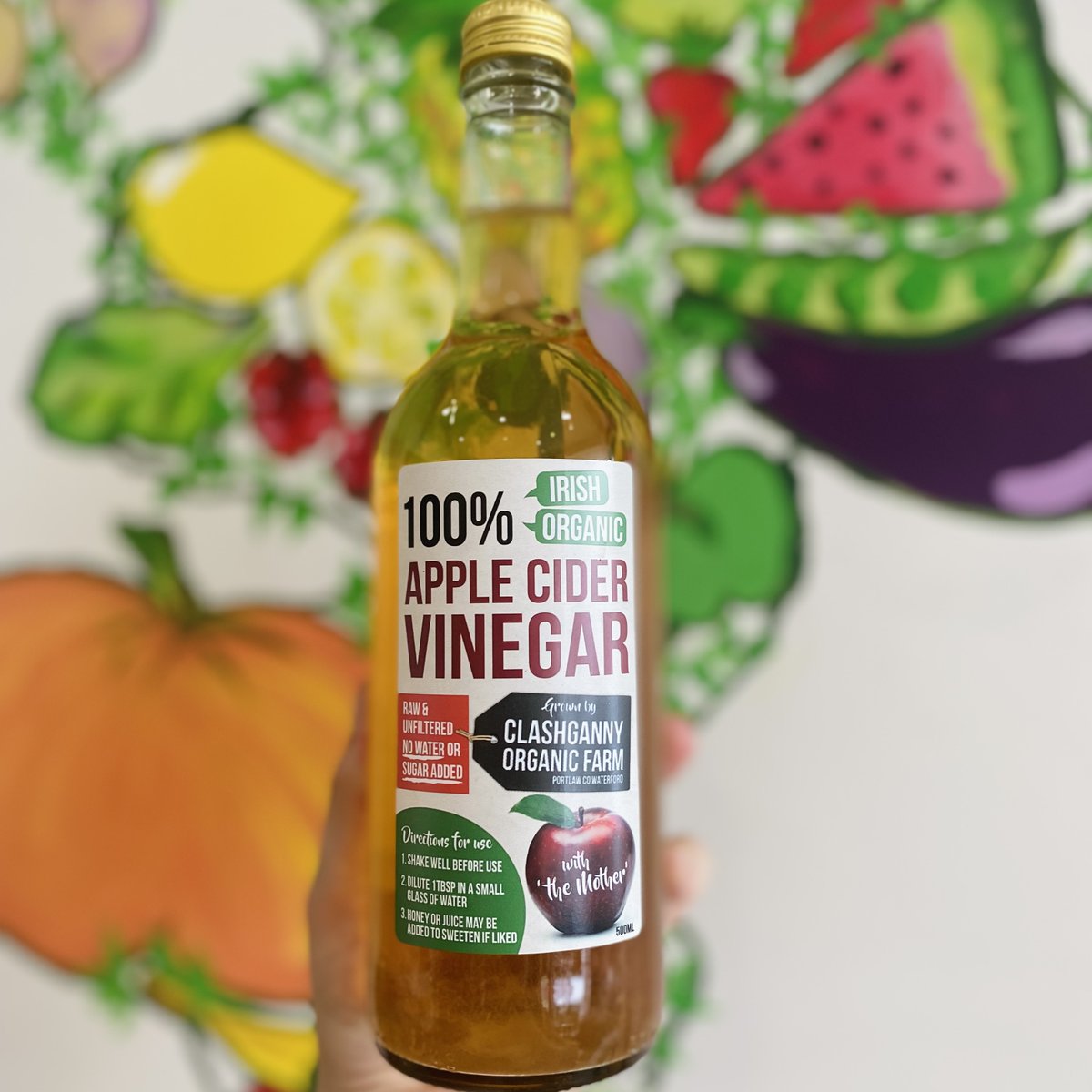 Thrivecafe_'s tweet photo. Shots shots shots.. the healthy kind 🥃
When taking ACV make sure you get the raw &amp; unfiltered kind, always with the mother!! Like this health gem from the Déise. Thanks @clashgannyorganicfarm 🌱

#applecidervinger #thrivecafe #healthcafe #health #healthshots https://t.co/gZjYGJX5Sk