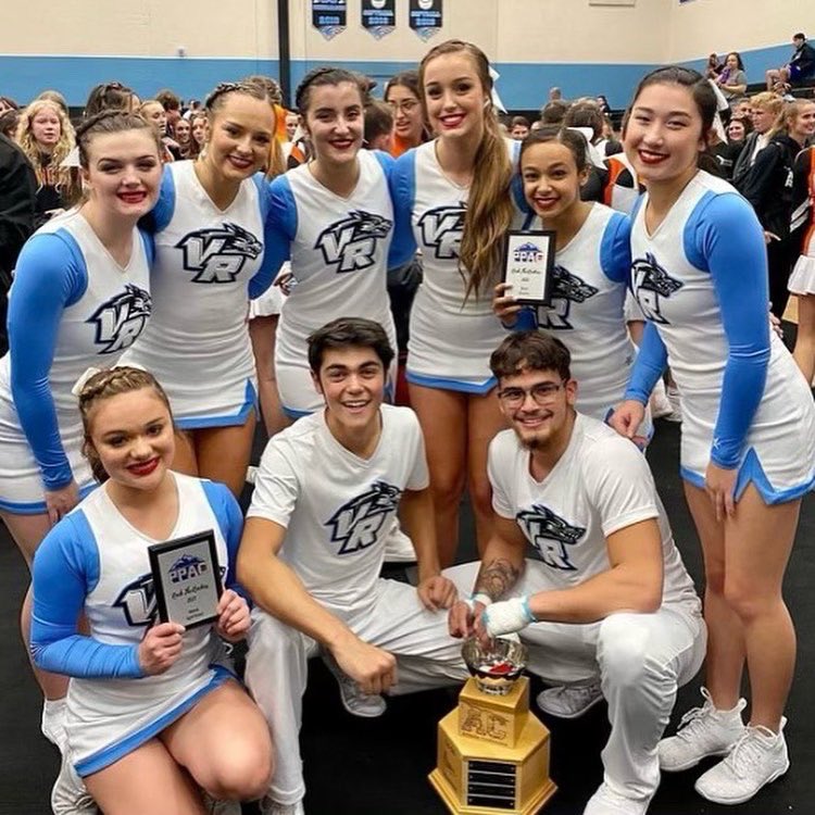 nikkoleweir3's tweet photo. A GREAT night for the Vista Ridge WolfPack Cheers taking home their 6th consecutive PPAC COED Spirit win! #WeRVR #WolfPackCheer @VRStrength @elizabeth_vigil @DocDaLee_VR_P @District49 https://t.co/iEdziMU8Rx