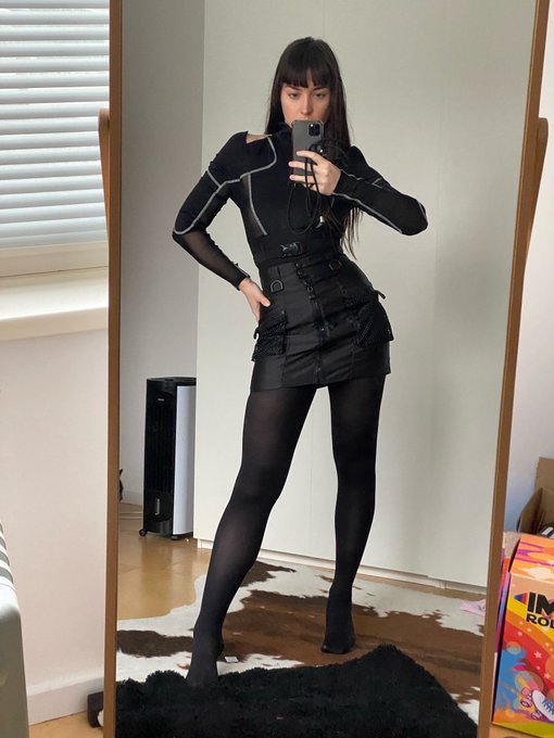 OOTD Paying my accountant a visit https://t.co/gIHJ0PZ0S1<a href="/tag/swers"class="tags"><span>#swers</span></a>