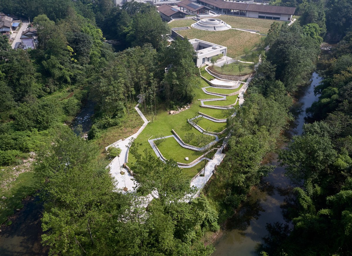 neriandhu's tweet photo. Three years ago, we won the #competition and took up the challenge to design @Pernod_Ricard's first #whisky #distillery in China. The Chuan Malt Whisky Distillery, situated near Mount #Emei on a site rich with history and culture, has now been #completed. https://t.co/8bLw4UnNmm