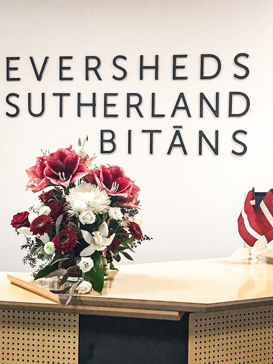 Latvijā es dzīvoju, Latvijā es elpoju,
Latvijā es cerēju, jaunu, skaistu Latviju.
/Kārlis Skalbe/
Sūtam siltus sveicienus rītdienas Latvijas Republikas proklamēšanas 103.gadadienā!