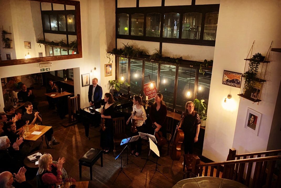 EusebiusQuartet's tweet photo. CD launch party @FidelioOrchest1 cafe! Truly wonderful evening featuring Korngold Pno 5tet with the brilliant @alasdairbeatson 
Thanks to everyone that came to party with us 🎉🎉
@SOMMRecordings @TheBeat23 @hmsloane https://t.co/g9RgByXmAl