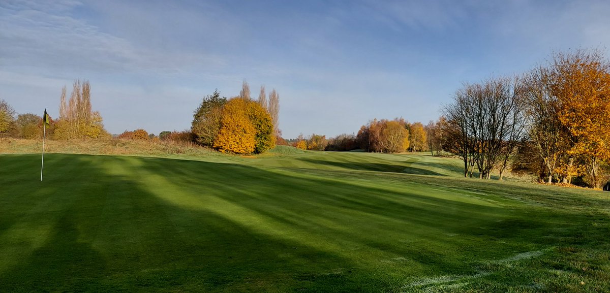 daddyjohnboy's tweet photo. Beautiful morning at milford today https://t.co/0lRwE6WXP8