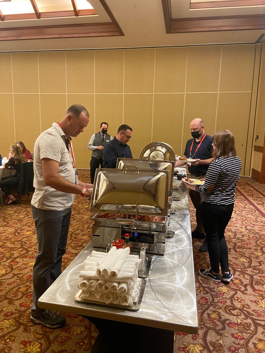 paperlearning's tweet photo. Continental breakfast who? Our district partners are enjoying a full brekky this morning, on us 🍳 at #CITE2021. We're here at the @SheratonGrand Sacramento (Camellia Room) until 8!

#PaperAtCITE https://t.co/1EqWQmsjQ0