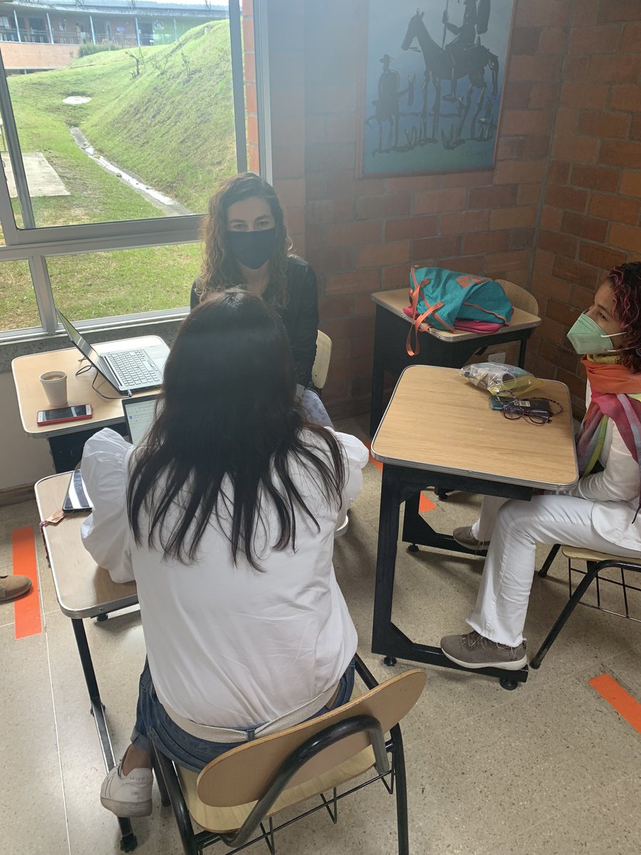 <a href="/columbus_school/">The Columbus School</a> we value #collective #teacher #efficacy. Today our Spanish and Sociales teachers shared strengths and opportunities for improvement to select common strategies to use across the grade level to support student understanding