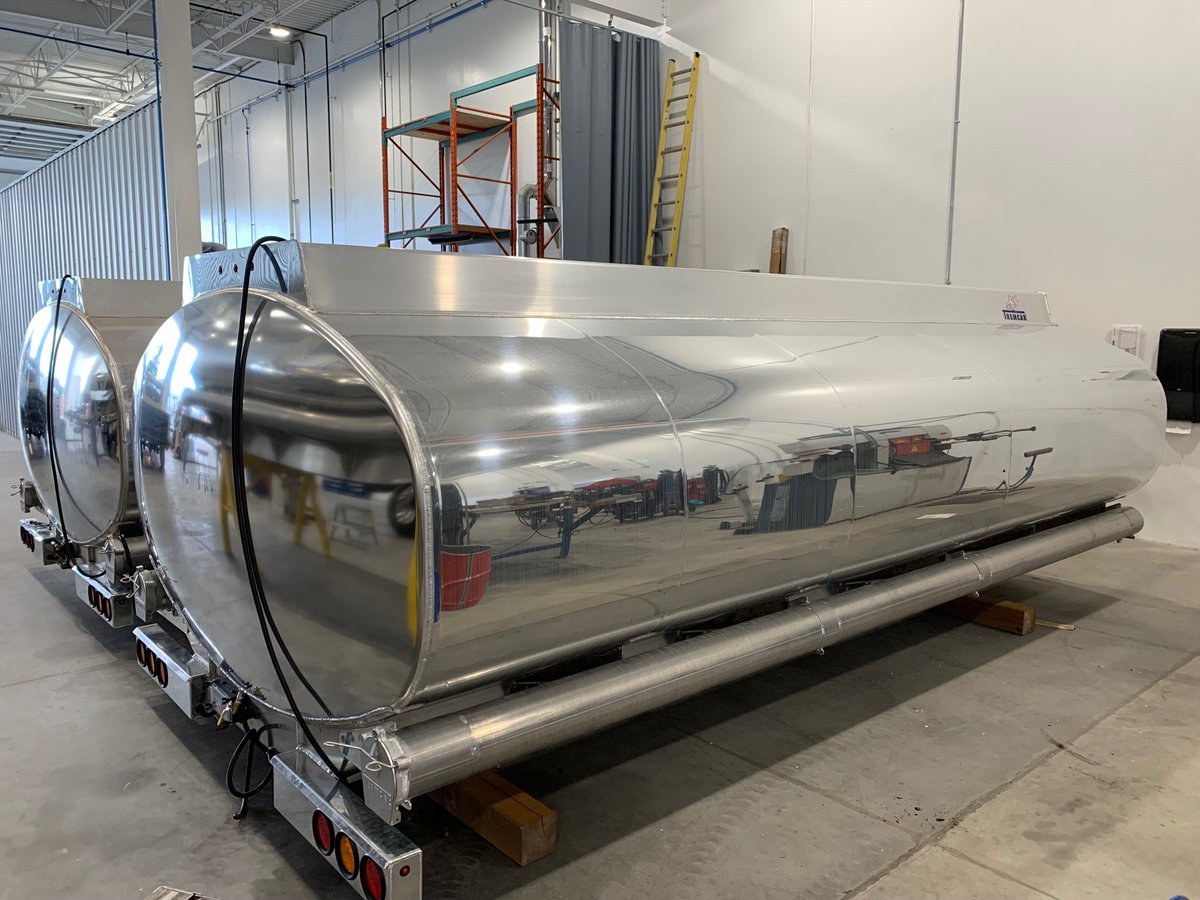 EIntl's tweet photo. We are pleased to announce that our Dartmouth location is now certified under the National Safety Mark to install bodies, dump boxes and other type of equipment! 😎https://t.co/MRKfNi8m9s | 1-800-561-7030 #NationalSafetyMark #DumpBoxes #Bodies #Equipment https://t.co/03eGj5qGLH