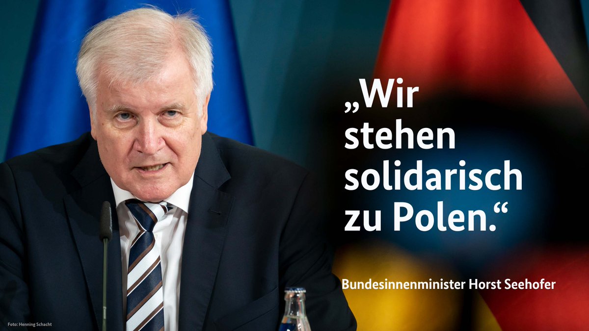 BM #Seehofer: „Wir haben eine ganz klare Position der amtierenden Bundesregierung. Wir unterstützen die Polen bei der Sicherung der Außengrenze der EU und schauen, dass den Menschen in ihrer humanitären Notsituation geholfen wird.“ #Belarus #BKAHT2021