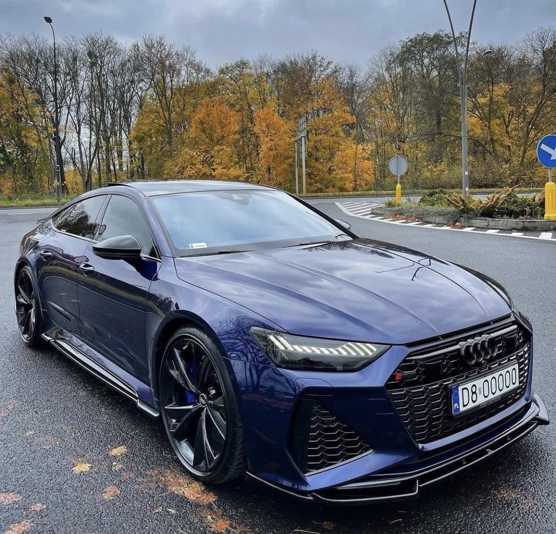 FastCarsWorld's tweet photo. Audi RS7 ✨ https://t.co/0NXXZZyIHG
