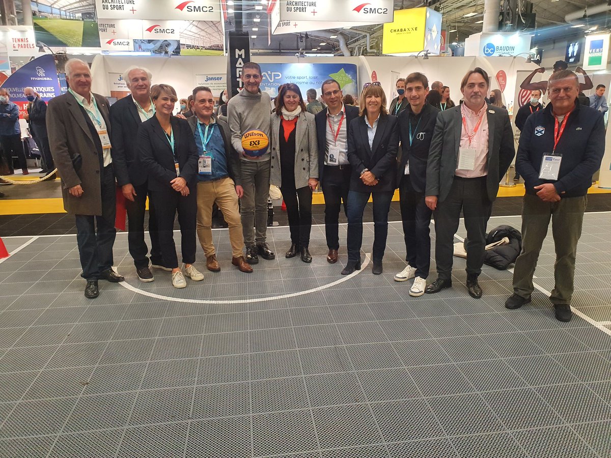 ANDES (@reseauandes) on Twitter photo <a href="/ReseauAndes/">ANDES</a> et <a href="/ffbasketball/">Fédération Française de BasketBall</a> ont renouvelé leur engagement en faveur de la pratique sportive #basket dans les territoires et leur réflexion sur les equipements de #proximité @jpsiutat <a href="/ApperePatrick/">appéré patrick</a> <a href="/ReseauAndes/">ANDES</a> et <a href="/ffbasketball/">Fédération Française de BasketBall</a> ont renouvelé leur engagement en faveur de la pratique sportive #basket dans les territoires et leur réflexion sur les equipements de #proximité @jpsiutat <a href="/ApperePatrick/">appéré patrick</a>