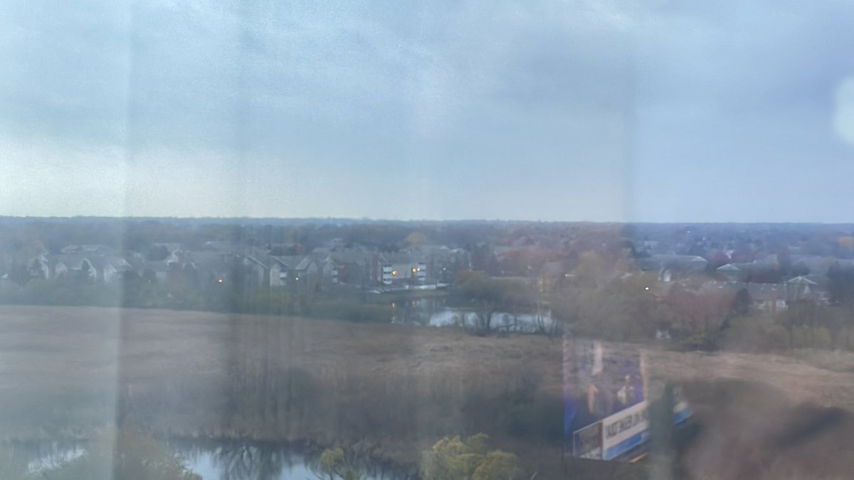 hydewhite's tweet image. Cold and snowy in Chicago.
Filming inside - 6 pages today!
@MischaBarton #invitationtoamurder