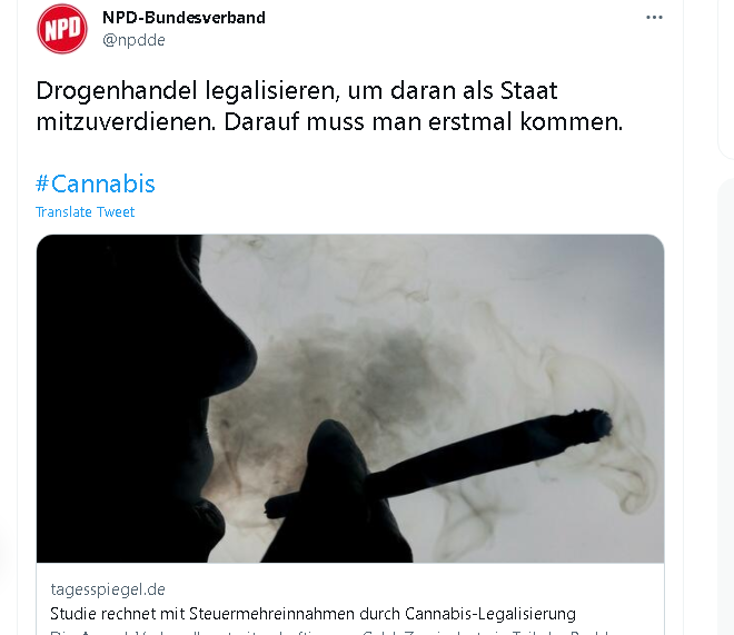 Weedmob_'s tweet photo. #FCKNZS Irgendwie müssen wir ja die Observierung von Demokratiefeinden, & die Zerschlagung von rechtsterroristischen Netzwerken finanzieren. 🤫
#LegalisierungJetzt #NPDVerbot #AfDVerbot https://t.co/iubgmD5P53