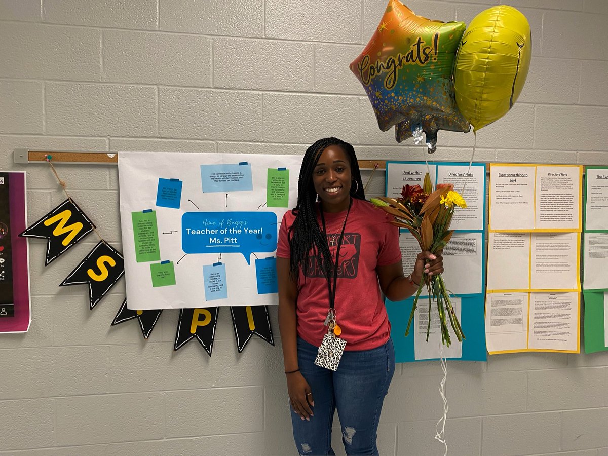 MsPitt17's tweet photo. I’m days late but the excitement is still there! I am so honored to be @BuggMagnet Teacher of the Year! So very grateful that I have the opportunity to learn and grow under the leadership of @AHW_EdD and @kbarber416! 🎉✨❤️ https://t.co/R4tJosj72G