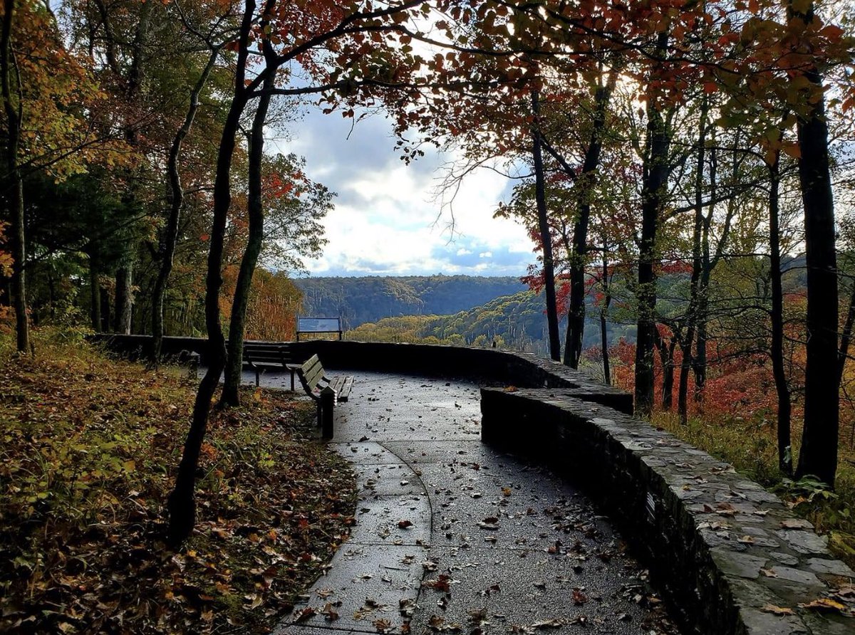 Today is National Take a Hike Day. Mammoth Cave National Park has over 80 miles of hiking trails. Come take a hike in our beautiful park!
#TakeAHikeDay 
#FindYourPark