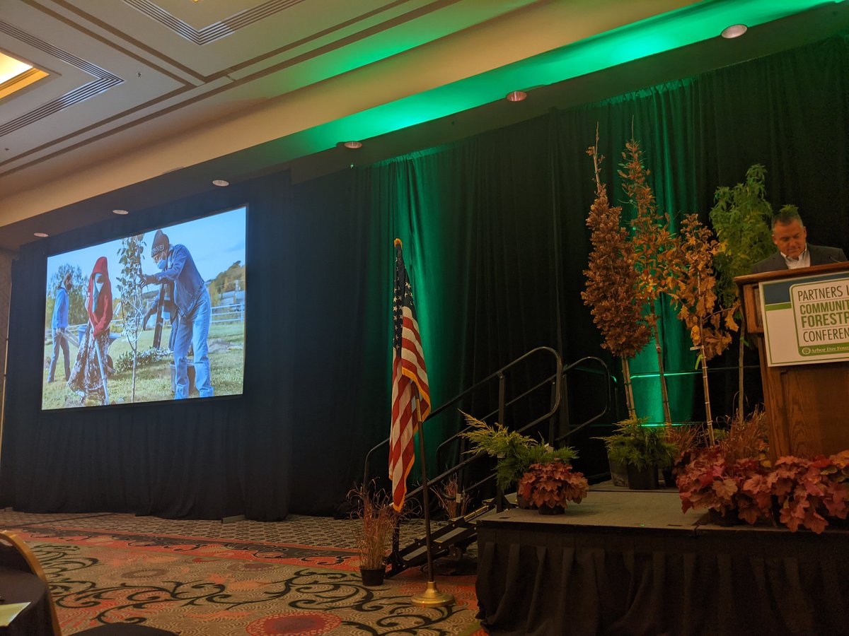 treevangelist's tweet photo. The venerable @DanLambe kicking off #PCF2021 in Louisville Kentucky #UrbanForestry https://t.co/patktJuXlm
