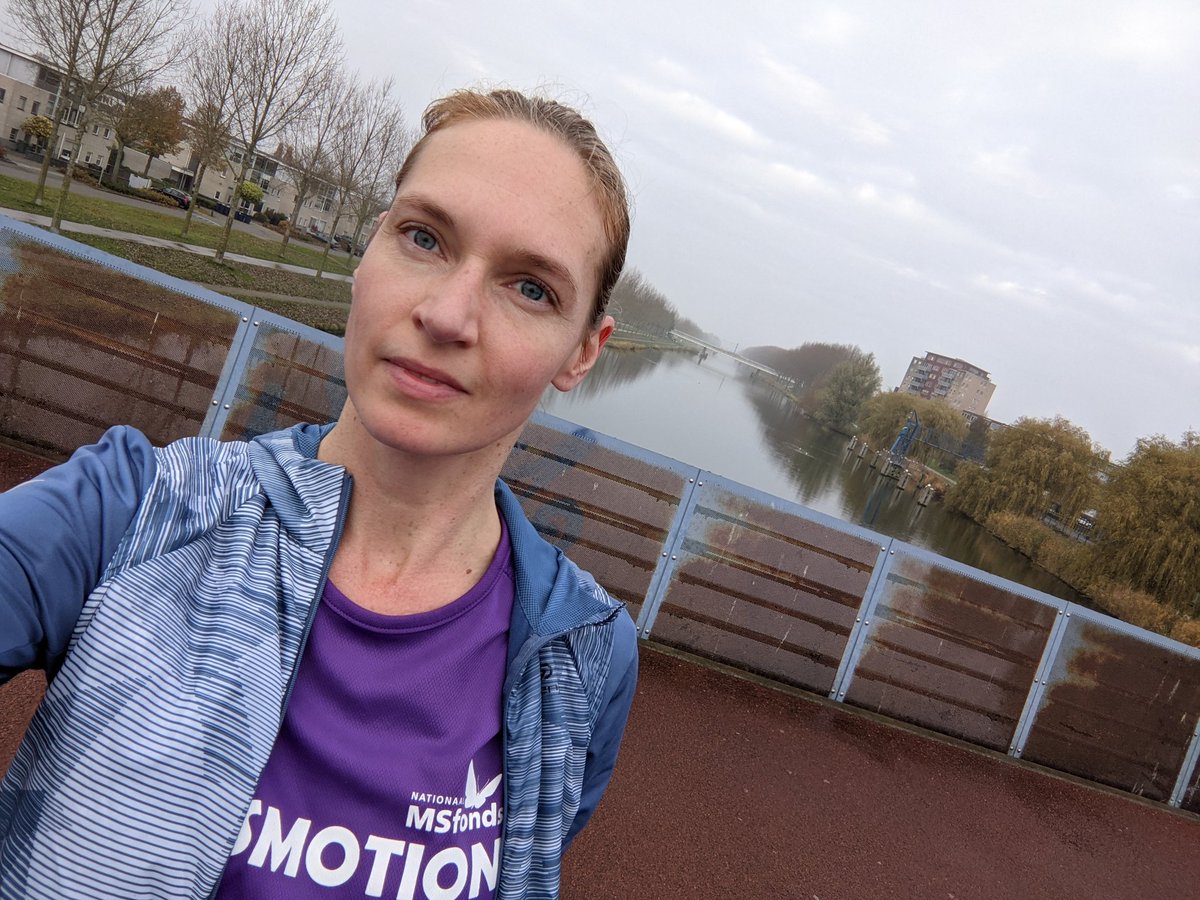 MSWarriorMJ's tweet photo. Fierce selfie at the 5k halfway point of today's 'lucky to be #runningWithMS'-run. I did enjoy it π Wearing my #MSmotion shirt π§‘πͺ https://t.co/og3TXP8Tuv
