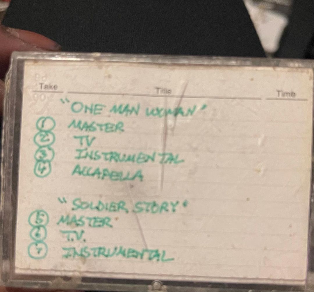 AaliyahArchives's tweet photo. Aaliyah: Cassette Tape Throwbacks From @Blackfromplaya https://t.co/QtVt5NVxWU @StaticMajor502 @Static502 #RuffVocals #Demos https://t.co/wZ6D1wmWl8