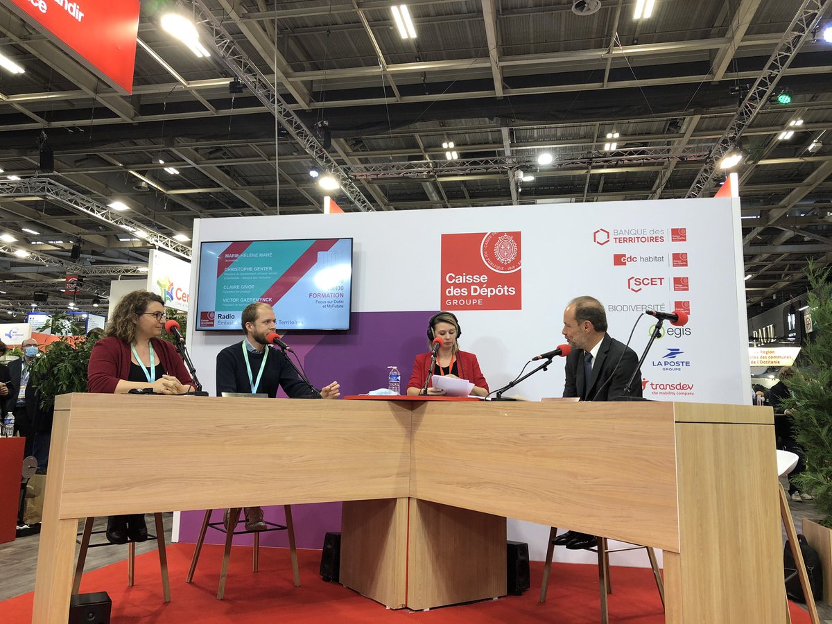 On enchaîne avec la formation sur la #RadioCDC  ! « Notre rôle est d’accompagner des startups à impact dans la formation et l’éducation et en faire des champions ! 
Afin de structurer cette offre nous avons un partenariat avec <a href="/EdtechFrance/">EdTech France 🇫🇷🇪🇺</a> » <a href="/ChrisGenter/">Christophe GENTER</a> #SMCL2021