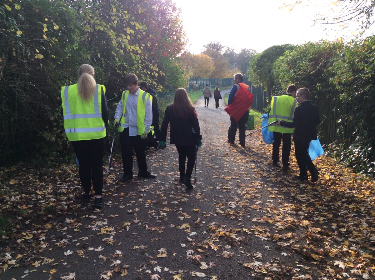 WinstanleySch's tweet photo. Our Eco-Club students completed another litter pick in the local community. Thank you to Geoff from the Braunstone Wombles for helping our students make a difference.
#EcoSchools #SchoolsinCommunities https://t.co/B4UUPUJid4